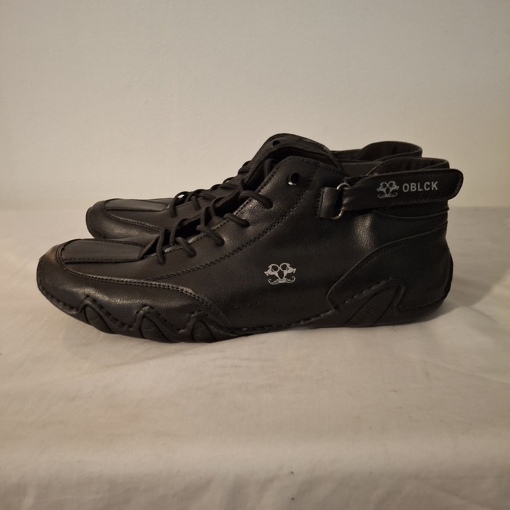 OBLCK Men's All Black Slip On Athletic Shoes With Bungi Laces